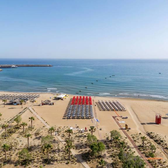 Kriti Beach Hotel Beach